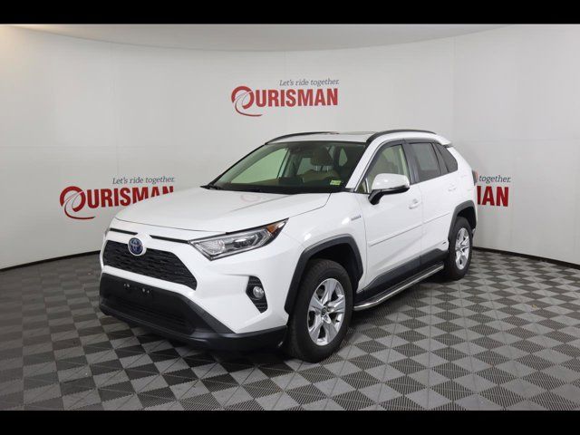 2021 Toyota RAV4 Hybrid XLE