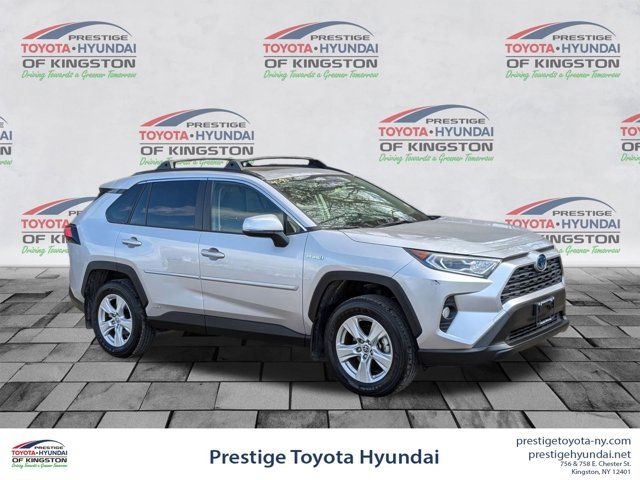 2021 Toyota RAV4 Hybrid XLE