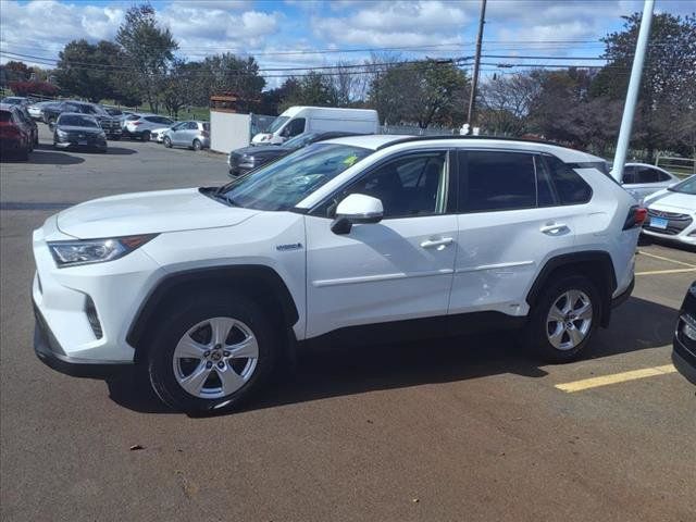 2021 Toyota RAV4 Hybrid XLE