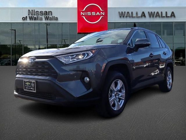 2021 Toyota RAV4 Hybrid XLE