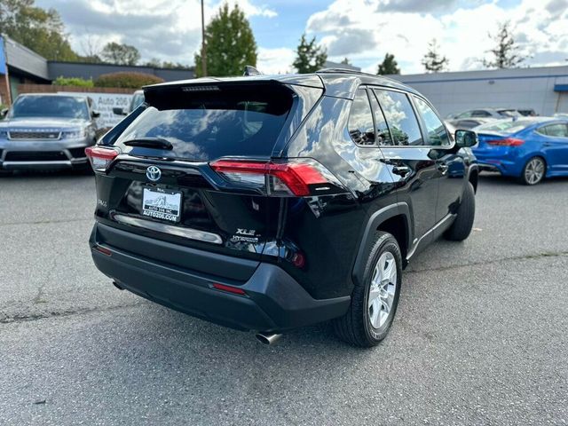 2021 Toyota RAV4 Hybrid XLE