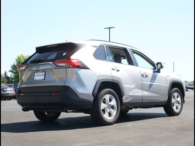 2021 Toyota RAV4 Hybrid XLE