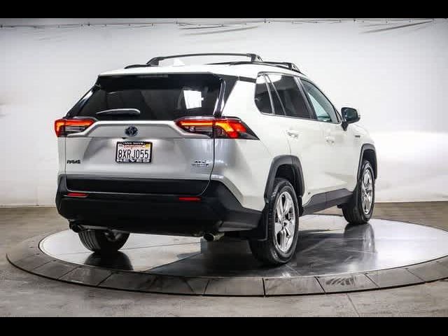 2021 Toyota RAV4 Hybrid XLE Premium