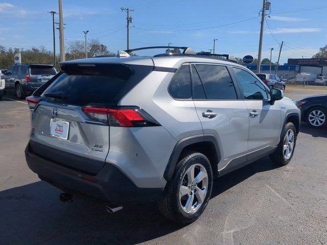 2021 Toyota RAV4 Hybrid XLE Premium