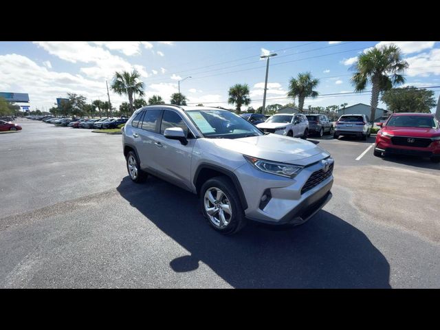 2021 Toyota RAV4 Hybrid XLE Premium