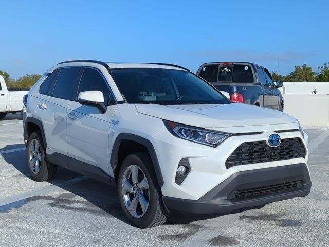 2021 Toyota RAV4 Hybrid XLE Premium