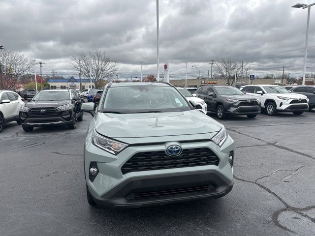 2021 Toyota RAV4 Hybrid XLE Premium