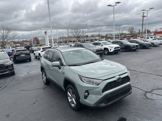 2021 Toyota RAV4 Hybrid XLE Premium