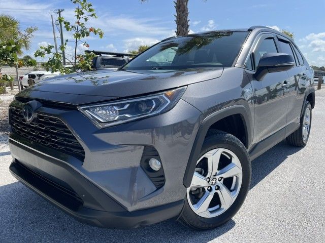 2021 Toyota RAV4 Hybrid XLE Premium