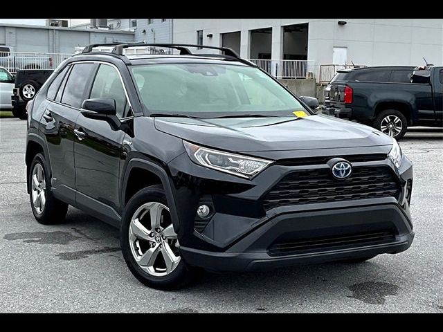 2021 Toyota RAV4 Hybrid XLE Premium