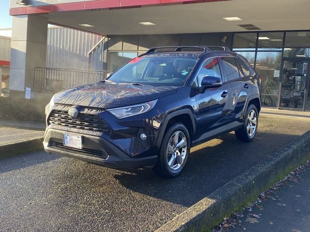 2021 Toyota RAV4 Hybrid XLE Premium