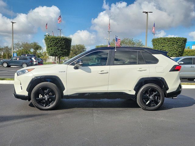 2021 Toyota RAV4 Hybrid XSE