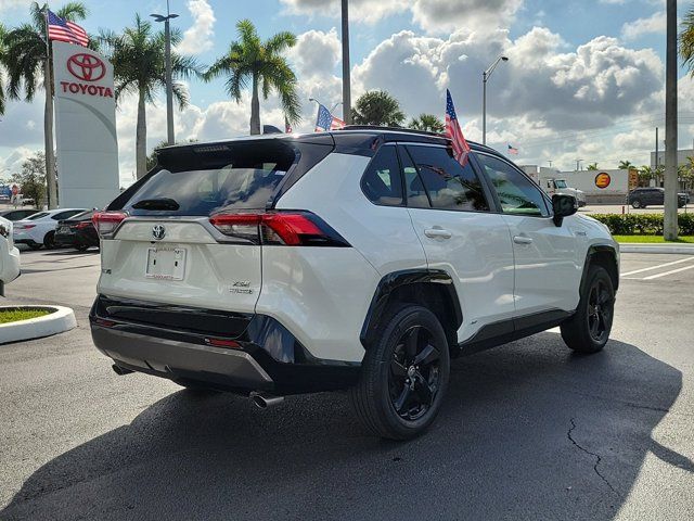 2021 Toyota RAV4 Hybrid XSE