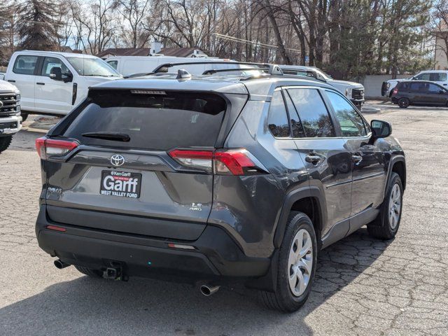 2021 Toyota RAV4 LE