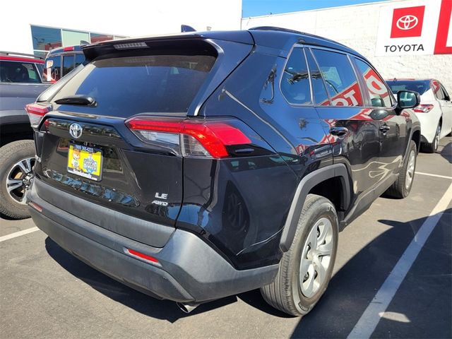 2021 Toyota RAV4 LE