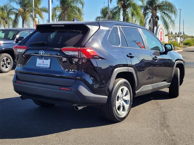 2021 Toyota RAV4 LE