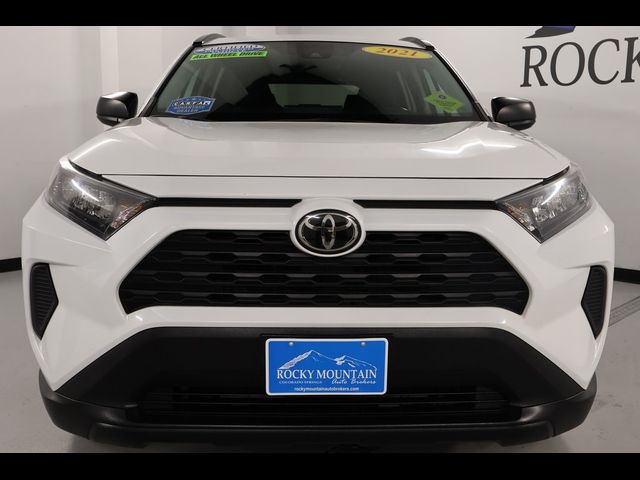 2021 Toyota RAV4 LE