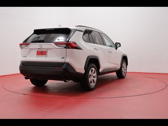 2021 Toyota RAV4 LE