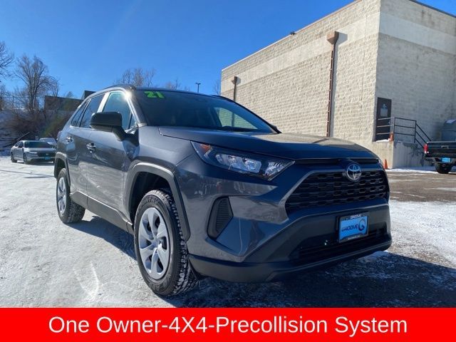 2021 Toyota RAV4 LE