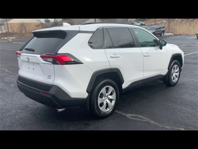 2021 Toyota RAV4 LE