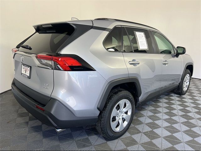 2021 Toyota RAV4 LE