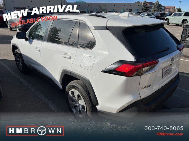 2021 Toyota RAV4 LE