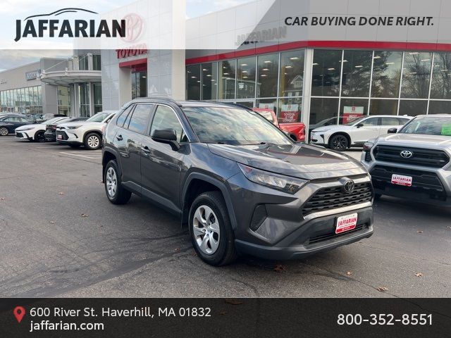 2021 Toyota RAV4 LE