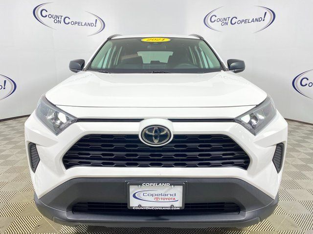 2021 Toyota RAV4 LE