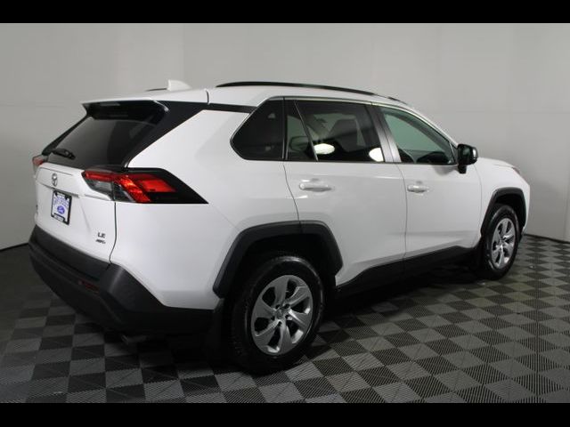 2021 Toyota RAV4 LE