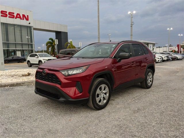 2021 Toyota RAV4 LE