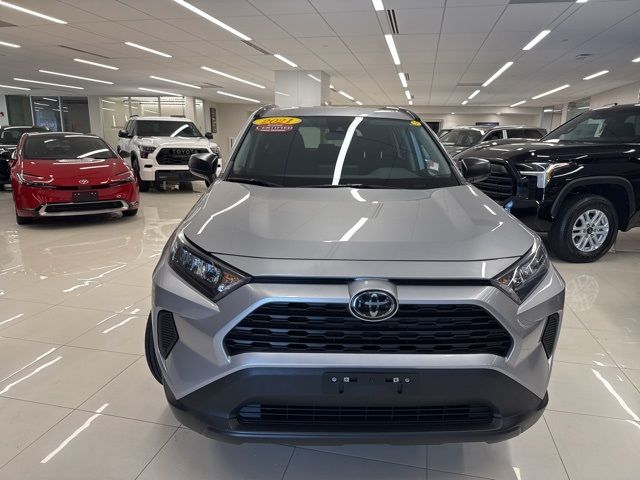2021 Toyota RAV4 LE