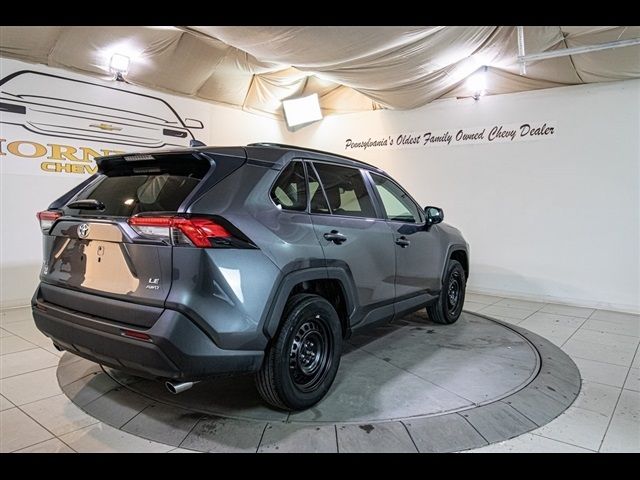 2021 Toyota RAV4 LE