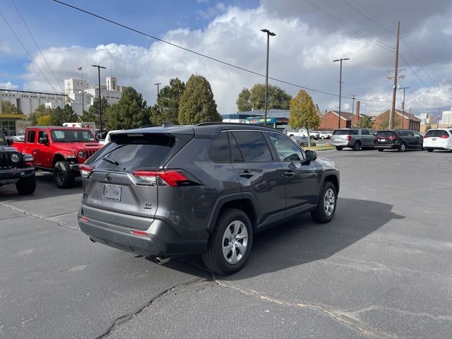 2021 Toyota RAV4 LE