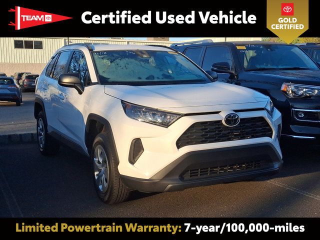 2021 Toyota RAV4 LE