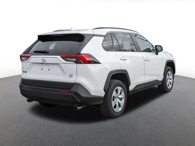 2021 Toyota RAV4 LE