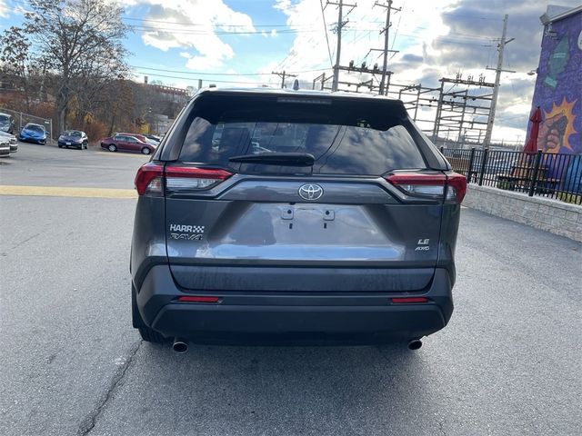 2021 Toyota RAV4 LE