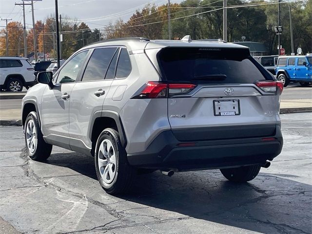 2021 Toyota RAV4 LE