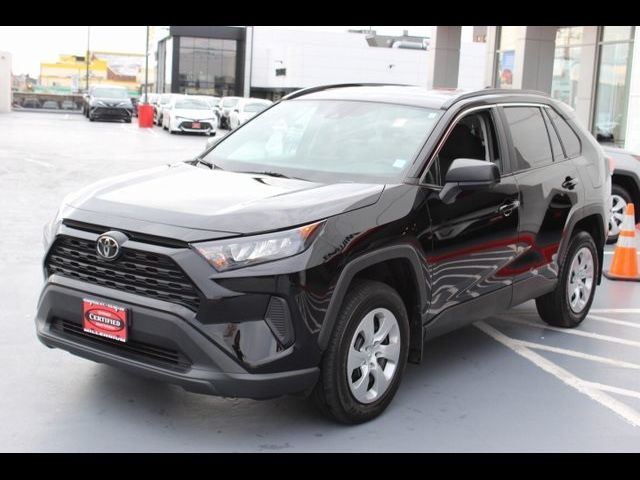 2021 Toyota RAV4 LE