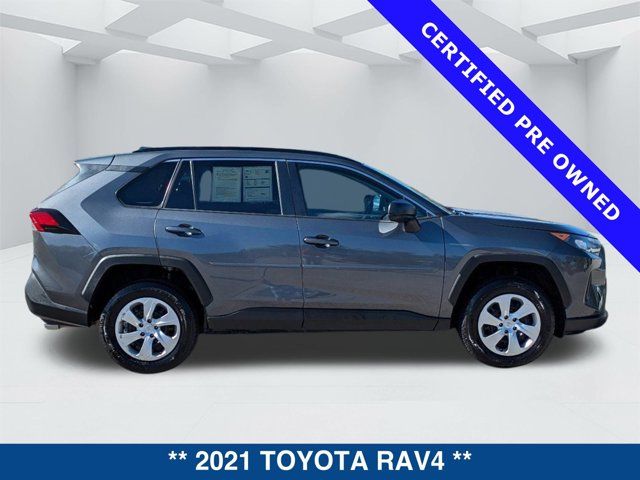 2021 Toyota RAV4 LE