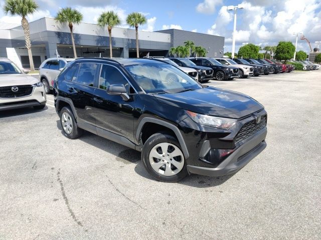 2021 Toyota RAV4 LE