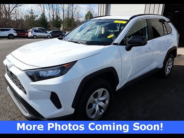 2021 Toyota RAV4 LE