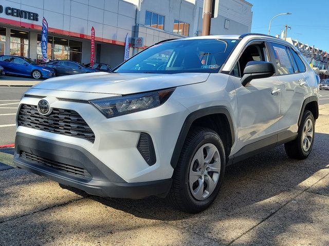 2021 Toyota RAV4 LE