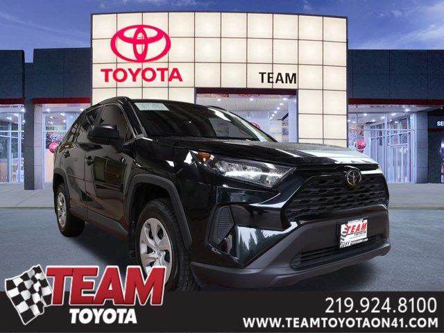 2021 Toyota RAV4 LE