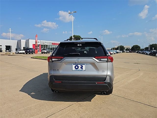 2021 Toyota RAV4 LE