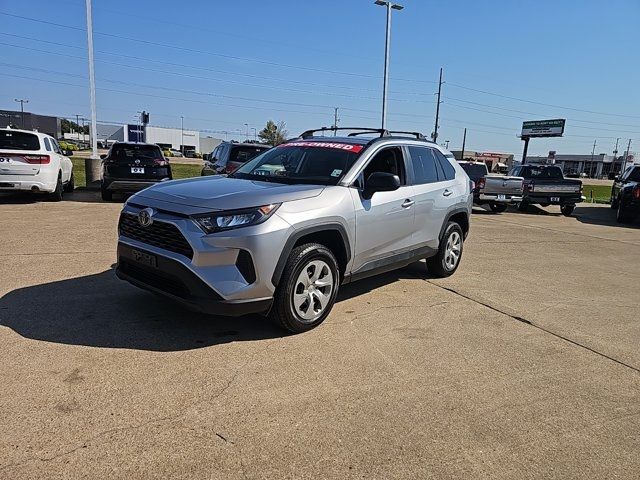 2021 Toyota RAV4 LE