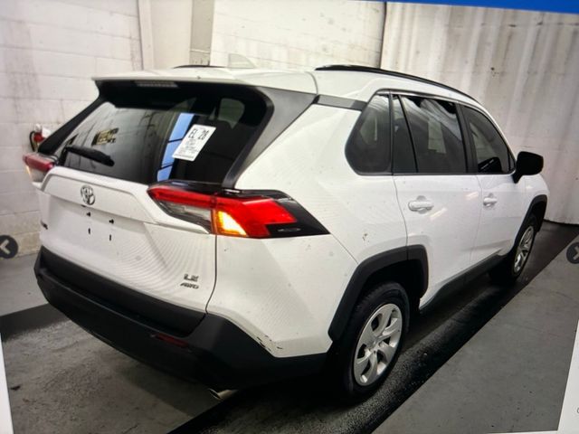 2021 Toyota RAV4 LE