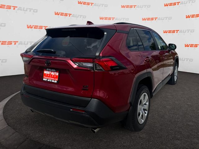 2021 Toyota RAV4 LE