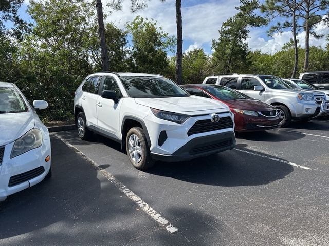 2021 Toyota RAV4 LE