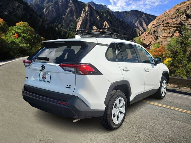 2021 Toyota RAV4 LE