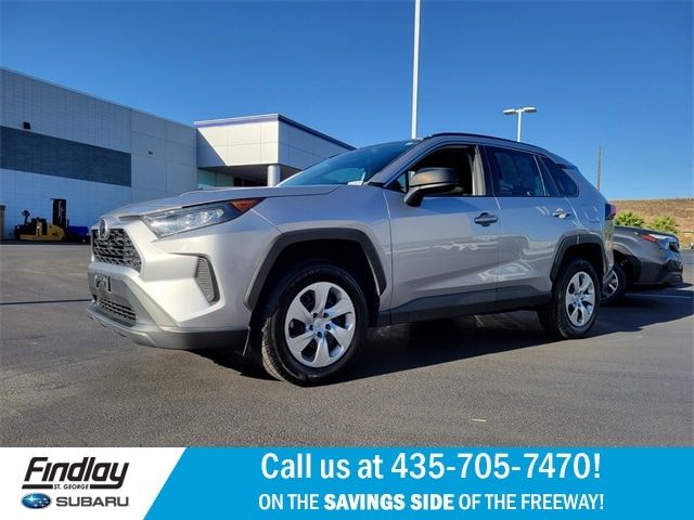 2021 Toyota RAV4 LE